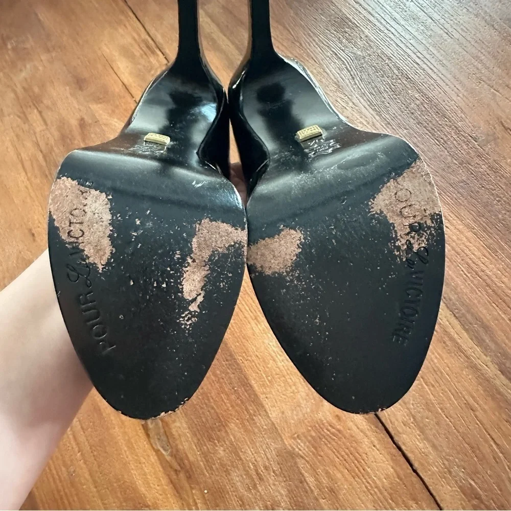 Pour La Victoire Irina Black Patent Leather Platform Pumps Stiletto Heels 6.5